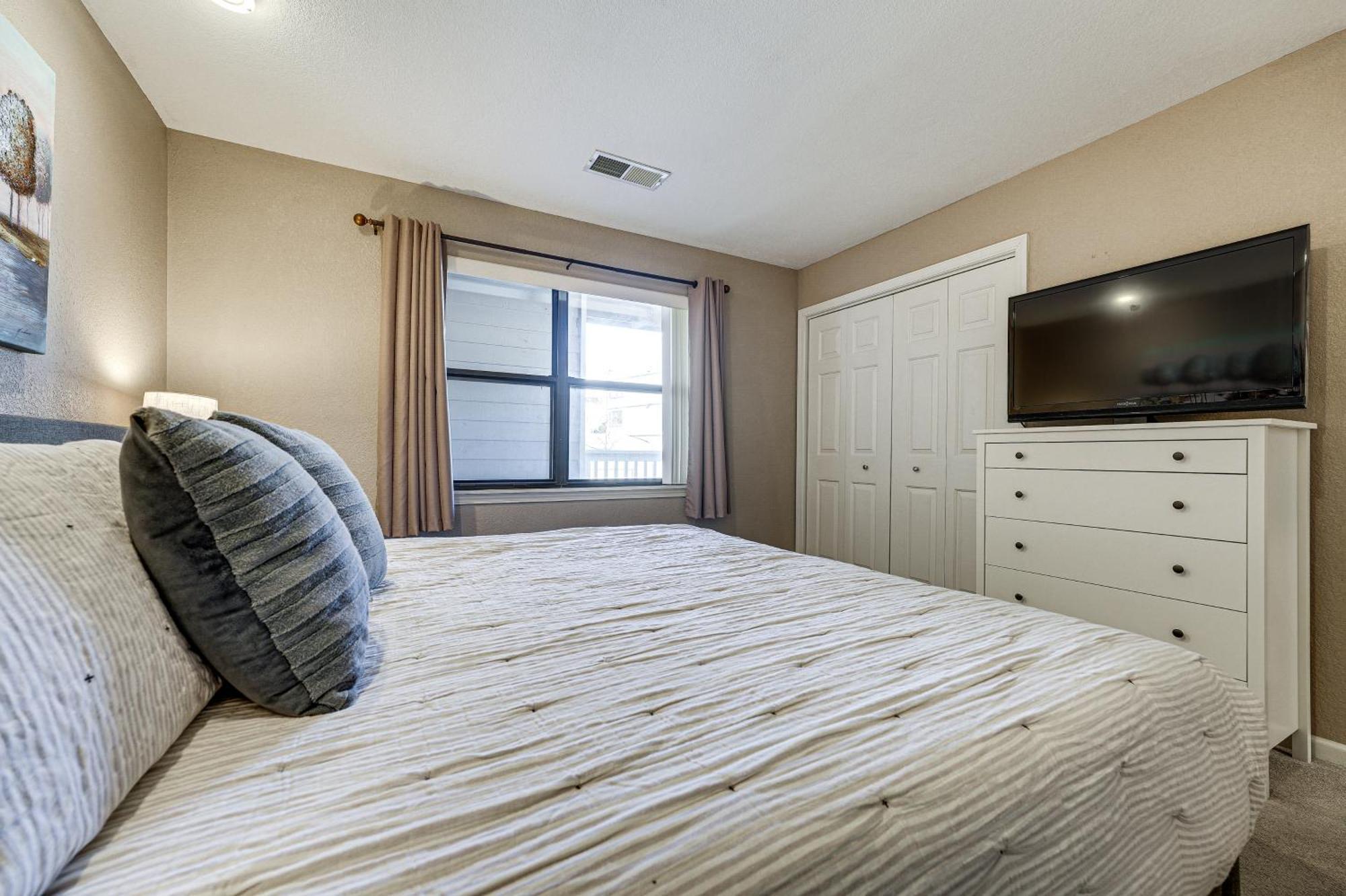 Lakefront Branson Penthouse With Resort Amenities! Bagian luar foto